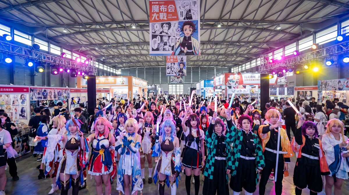 萝莉双马尾动漫cosplay视频